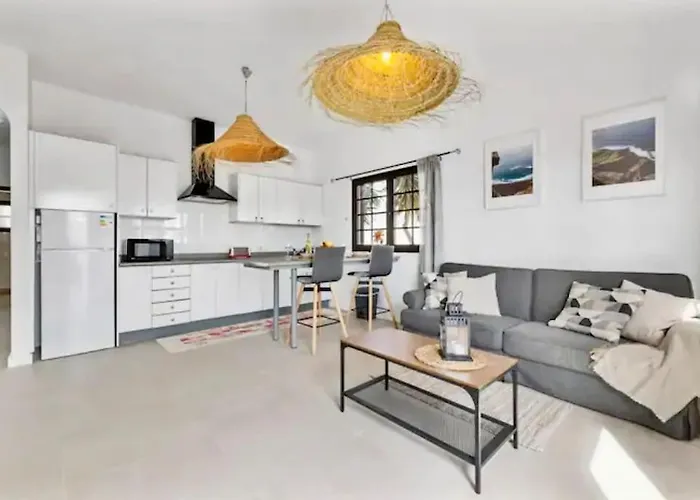 Casa Del Flamboyan Апартаменты *